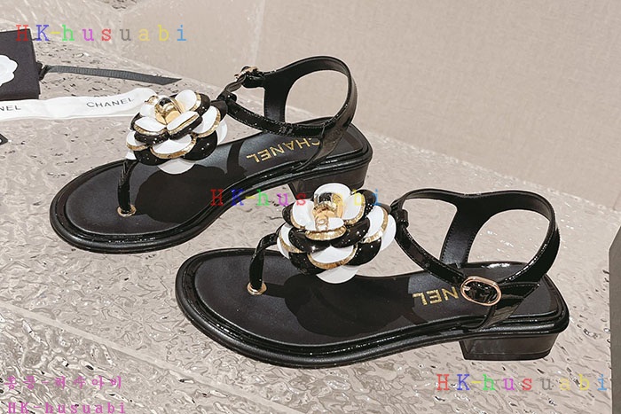NEW 샤넬 샌들 신상 C 558301