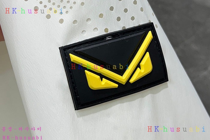 NEW 펜디 자켓 신상 FD 956606