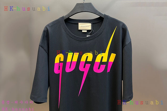 NEW 발렌시아가 반팔티 신상 B 999252