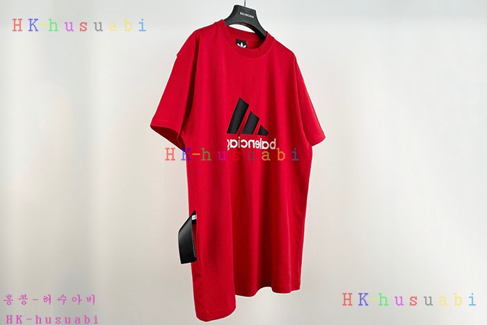 NEW 발렌시아가 반팔티 신상 B 998251