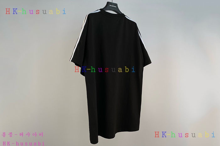 NEW 발렌시아가 반팔티 신상 B 998261