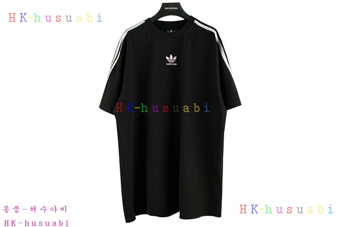 NEW 발렌시아가 반팔티 신상 B 998261