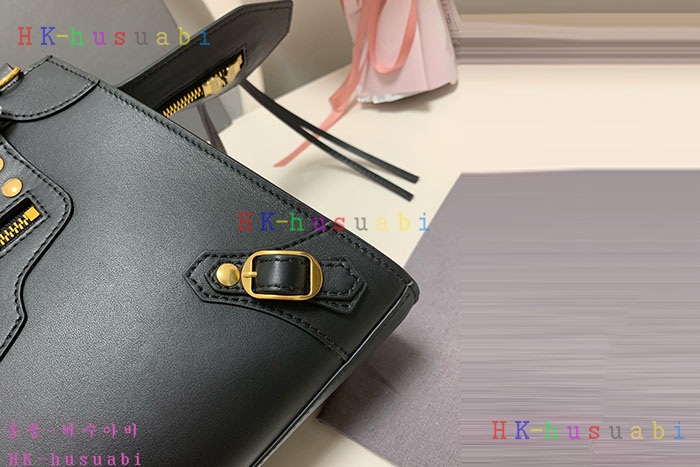 ★미러급★발렌시아가 NEO CLASSIC 스몰 탑 핸들 백 67862915-2