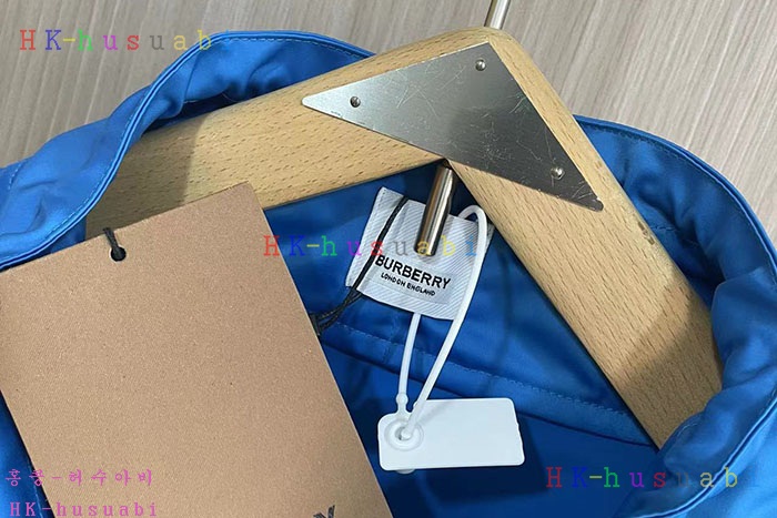 NEW 버버리 자켓 신상 BB 2424550
