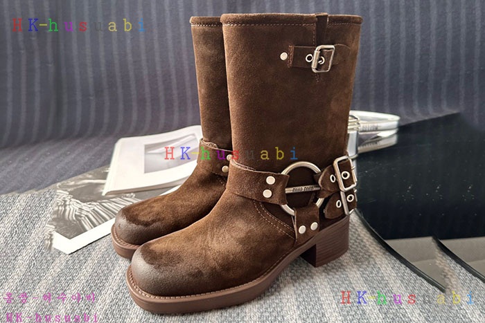 NEW 미우미우 신발 신상 M 699424