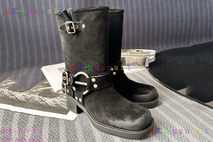 NEW 미우미우 신발 신상 M 699425