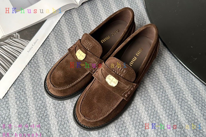 NEW 미우미우 신발 신상 M 699426