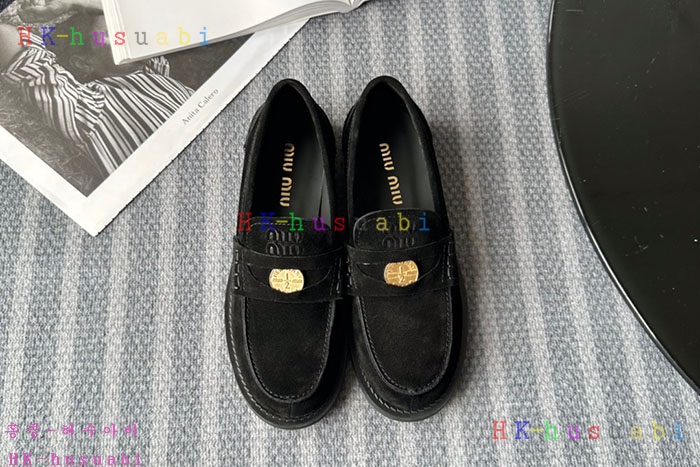 NEW 미우미우 신발 신상 M 699427
