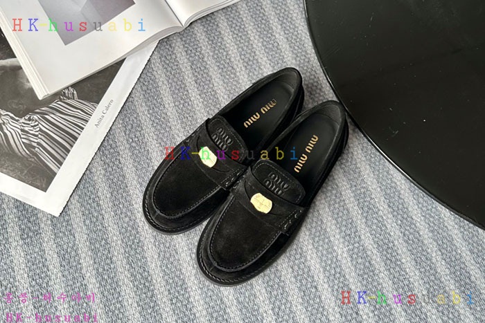 NEW 미우미우 신발 신상 M 699427