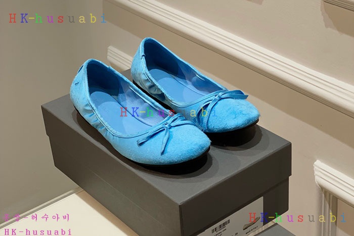 NEW 발렌시아가 신발 신상 B 958244