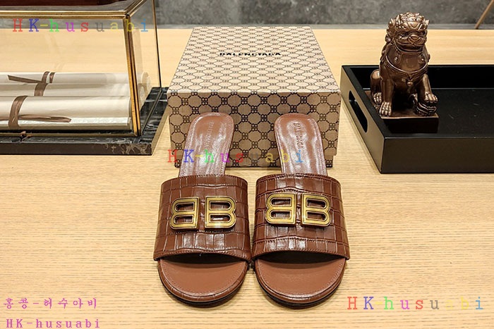 NEW 발렌시아가 신발 신상 B 958248