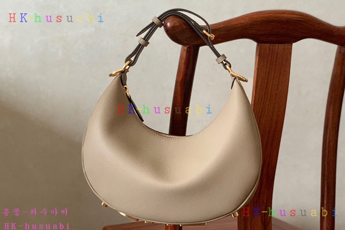 ★미러급★펜디 펜디그라피 스몰 8BR798-15