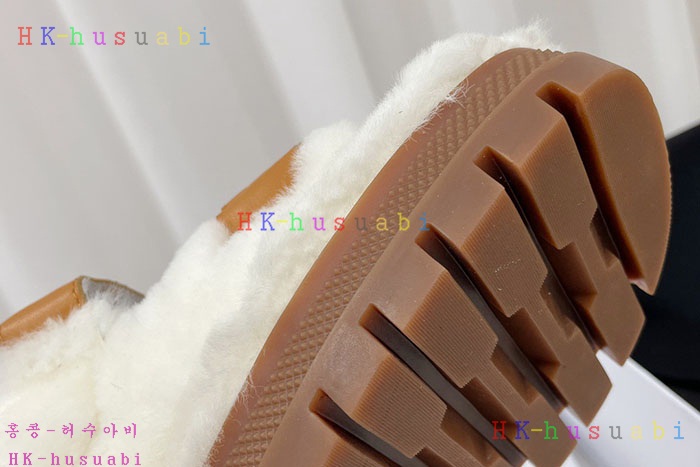 NEW 셀린느 샌들 신상 C 5528772
