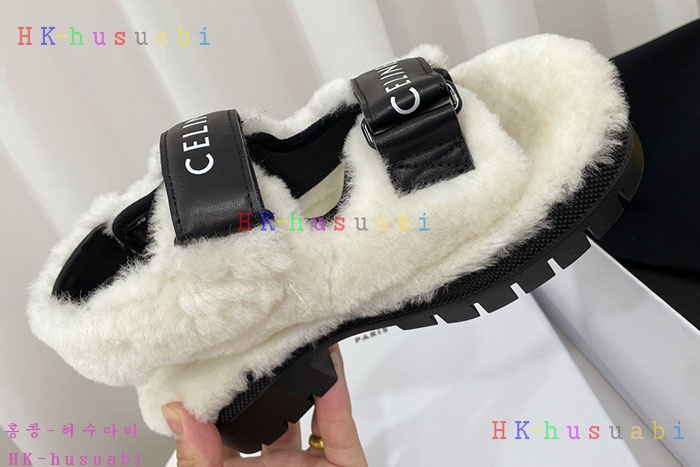 NEW 셀린느 샌들 신상 C 5528771