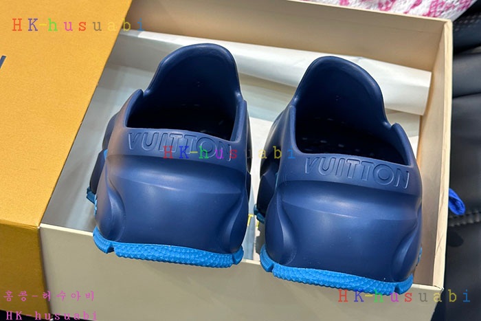 NEW 루이비통 신발 신상 LV 985503