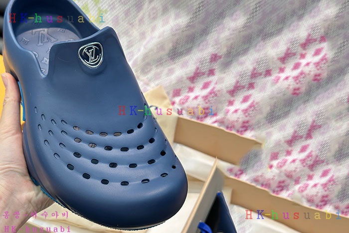 NEW 루이비통 신발 신상 LV 985503