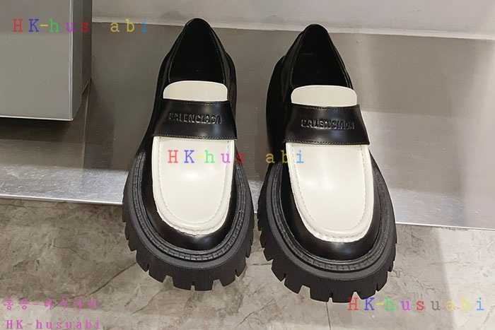 NEW 발렌시아가 신발 신상 B 662801