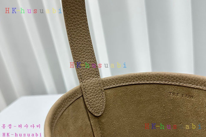 ★미러급★더로우 스몰 N/S 파크 토트백 레더 W1314L129DTPL