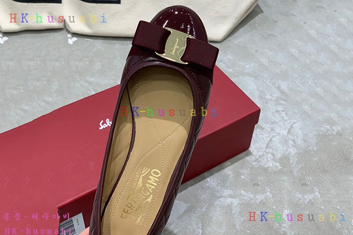 NEW 페라가모 신발 신상 F 222405