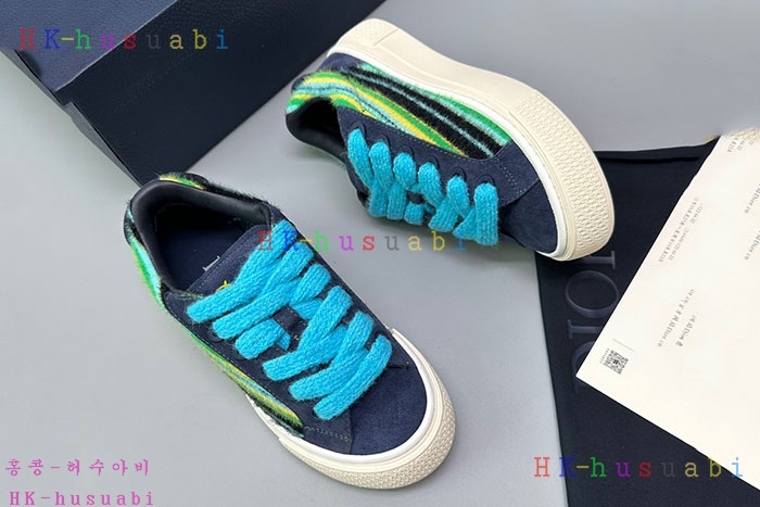 NEW 디올 신발 신상 DR 528229