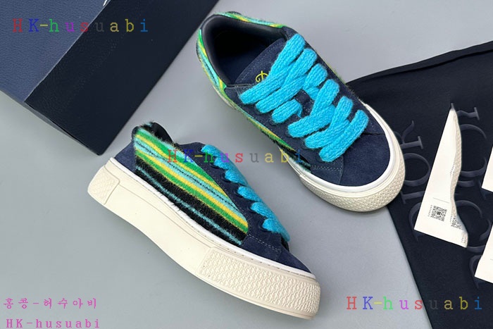 NEW 디올 신발 신상 DR 528229