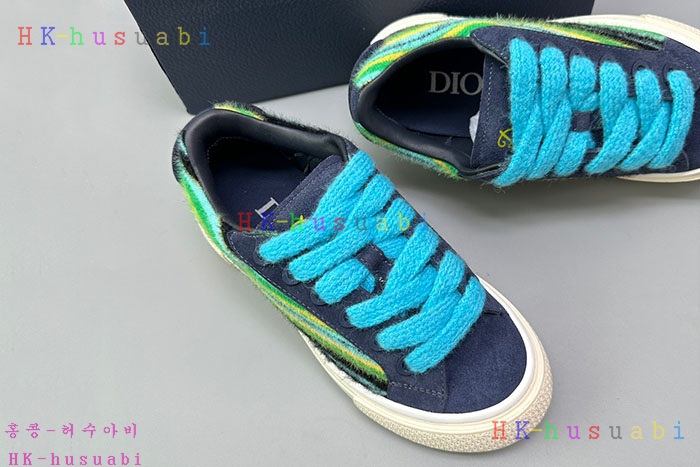 NEW 디올 신발 신상 DR 528229