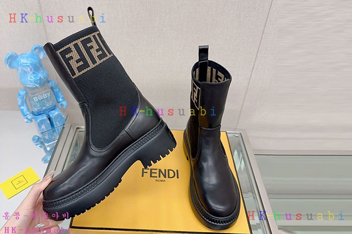 NEW 펜디 부츠 신상 FD 985252