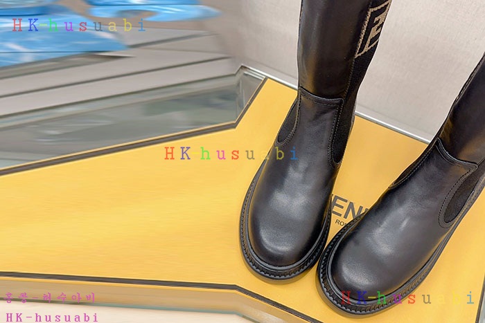 NEW 펜디 부츠 신상 FD 985252