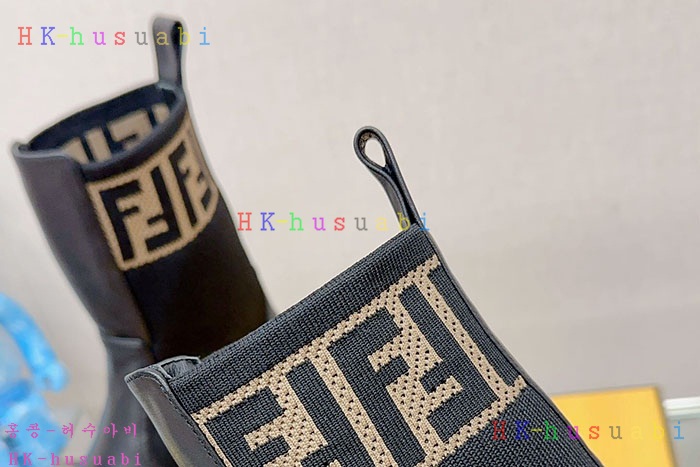 NEW 펜디 부츠 신상 FD 985252