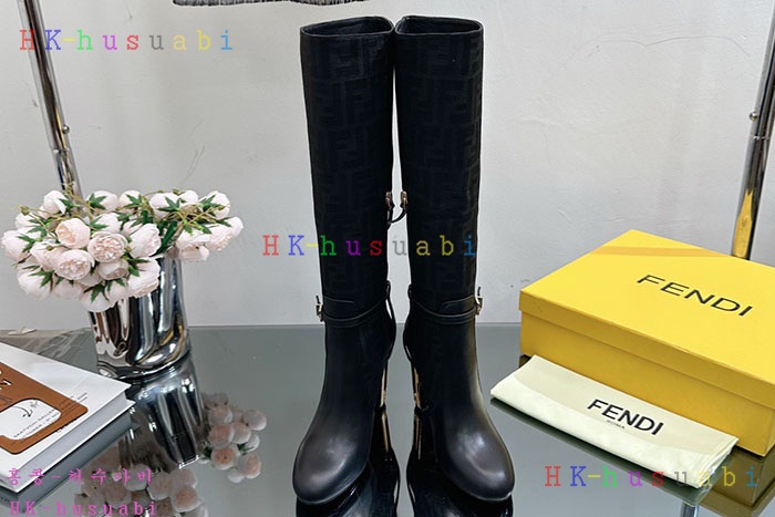 NEW 펜디 부츠 신상 FD 985301