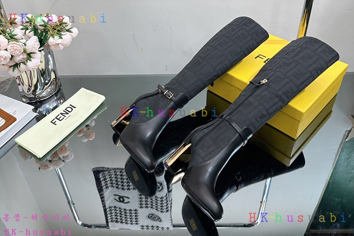 NEW 펜디 부츠 신상 FD 985301
