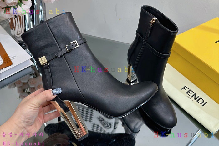 NEW 펜디 부츠 신상 FD 985304
