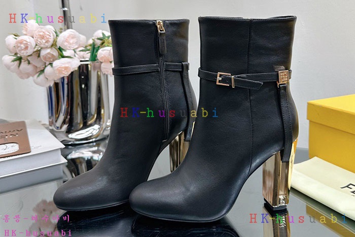 NEW 펜디 부츠 신상 FD 985304