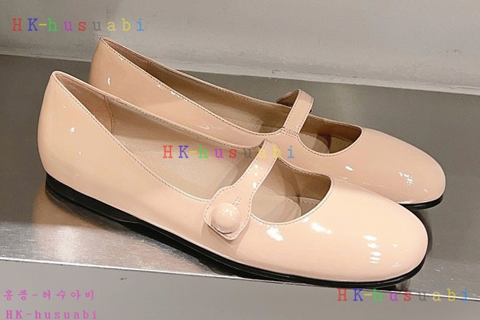 NEW 미우미우 신발 신상 M 668235
