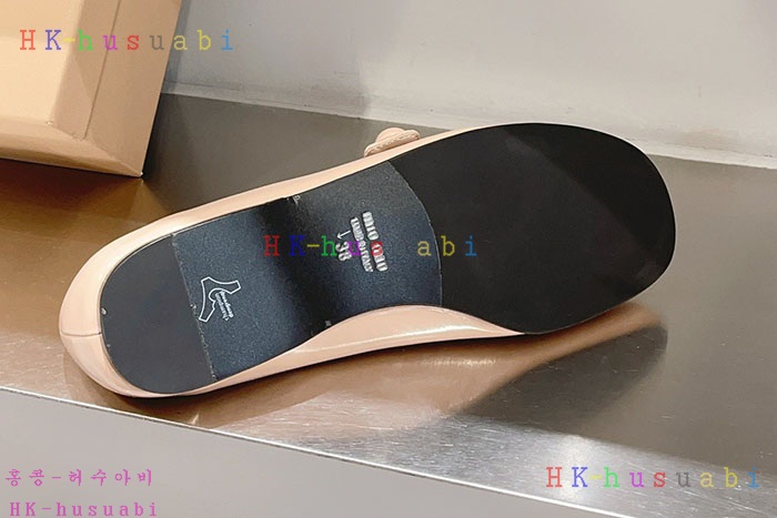 NEW 미우미우 신발 신상 M 668235