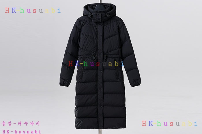 NEW 무스너클 패딩 신상 M 682502