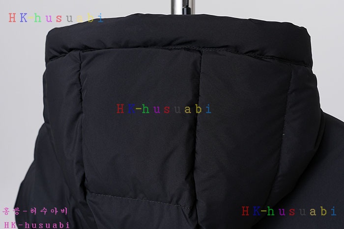 NEW 무스너클 패딩 신상 M 682502