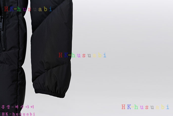 NEW 무스너클 패딩 신상 M 682502