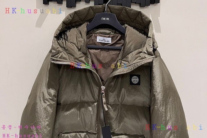 NEW 스톤아일랜드 패딩 신상 ST 58278