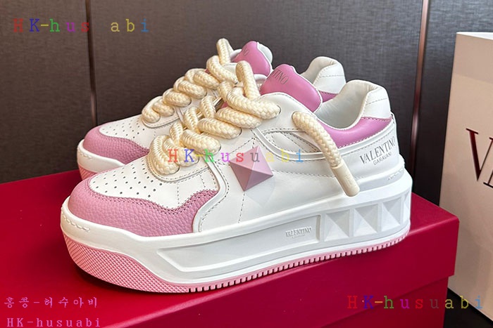 NEW 발렌티노 스니커즈 신상 V 573803