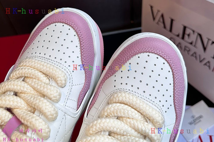 NEW 발렌티노 스니커즈 신상 V 573803