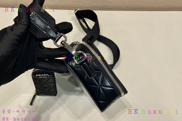 ★미러급★프라다 가죽 카메라 2VH070