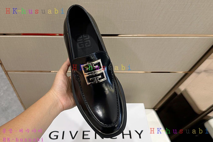 NEW 지방시 신발 신상 GV 875525