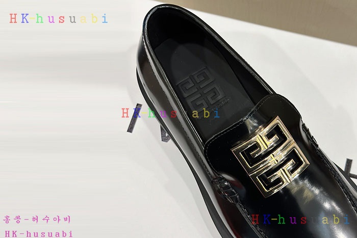 NEW 지방시 신발 신상 GV 875525