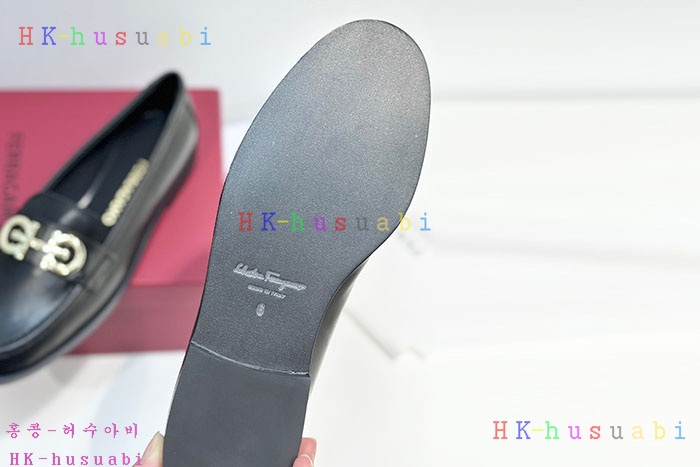 NEW 페라가모 신발 신상 F 8859410