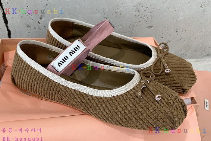 NEW 미우미우 신발 신상 MU 417701