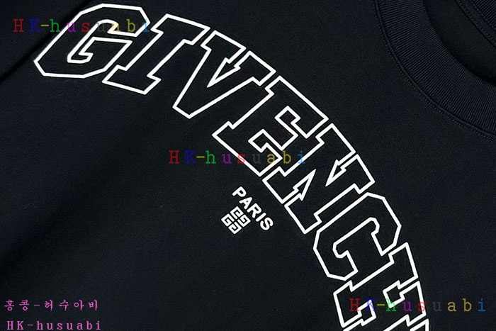NEW 지방시 반팔티 신상 GV 8902207