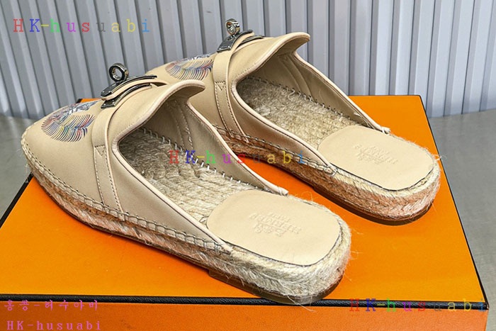 NEW 에르메스 신발 신상 H 528003