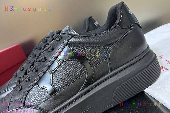 NEW 페라가모 스니커즈 신상 F 996204