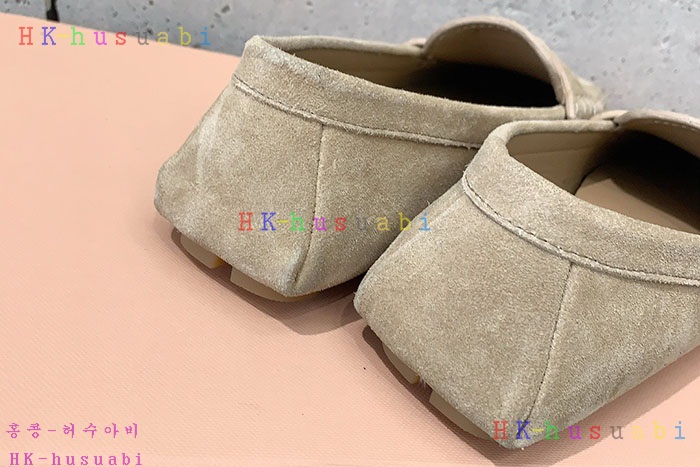 NEW 미우미우 신발 신상 MU 560101